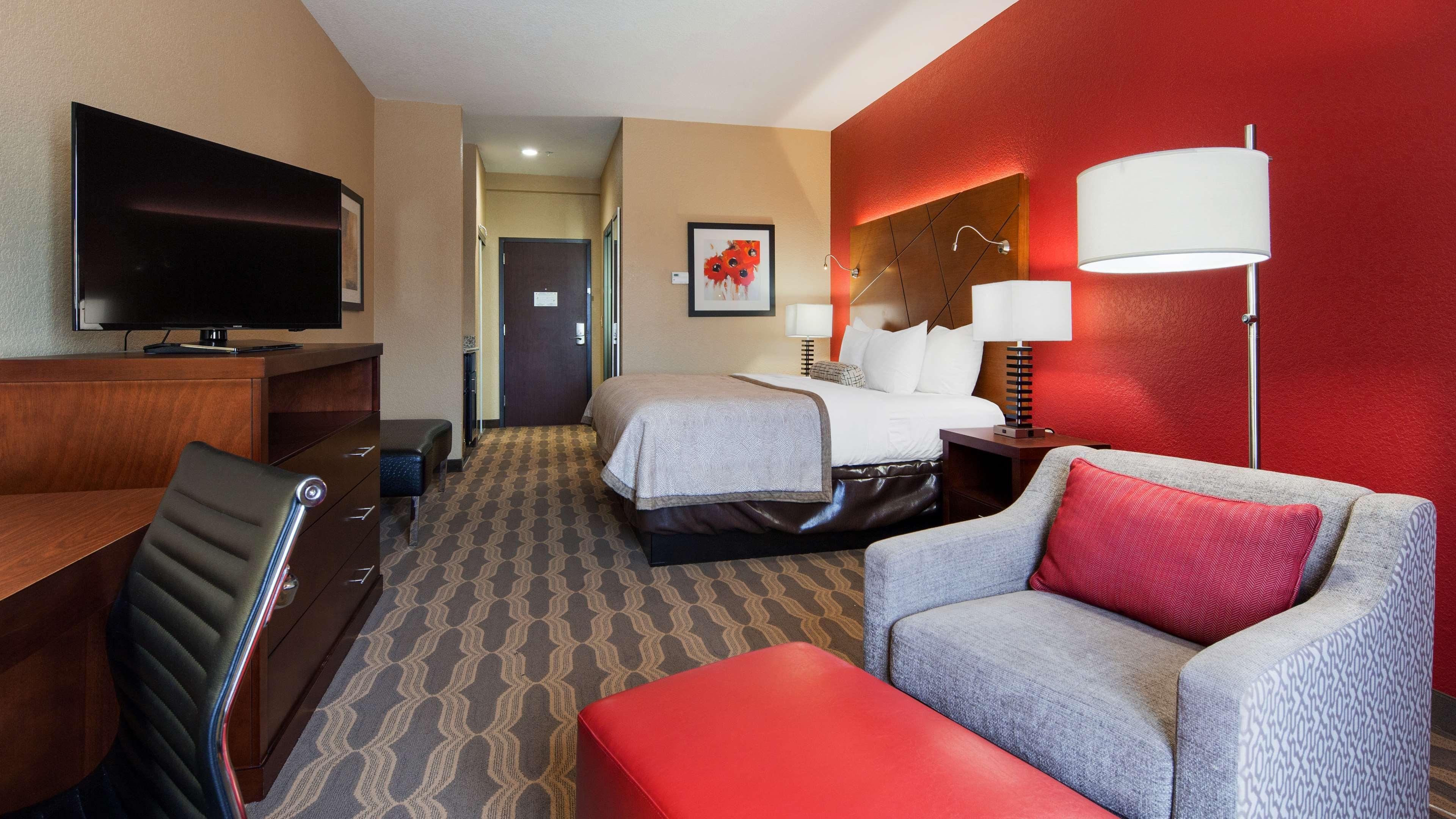 Best Western Plus Fairview Inn & Suites Exterior foto
