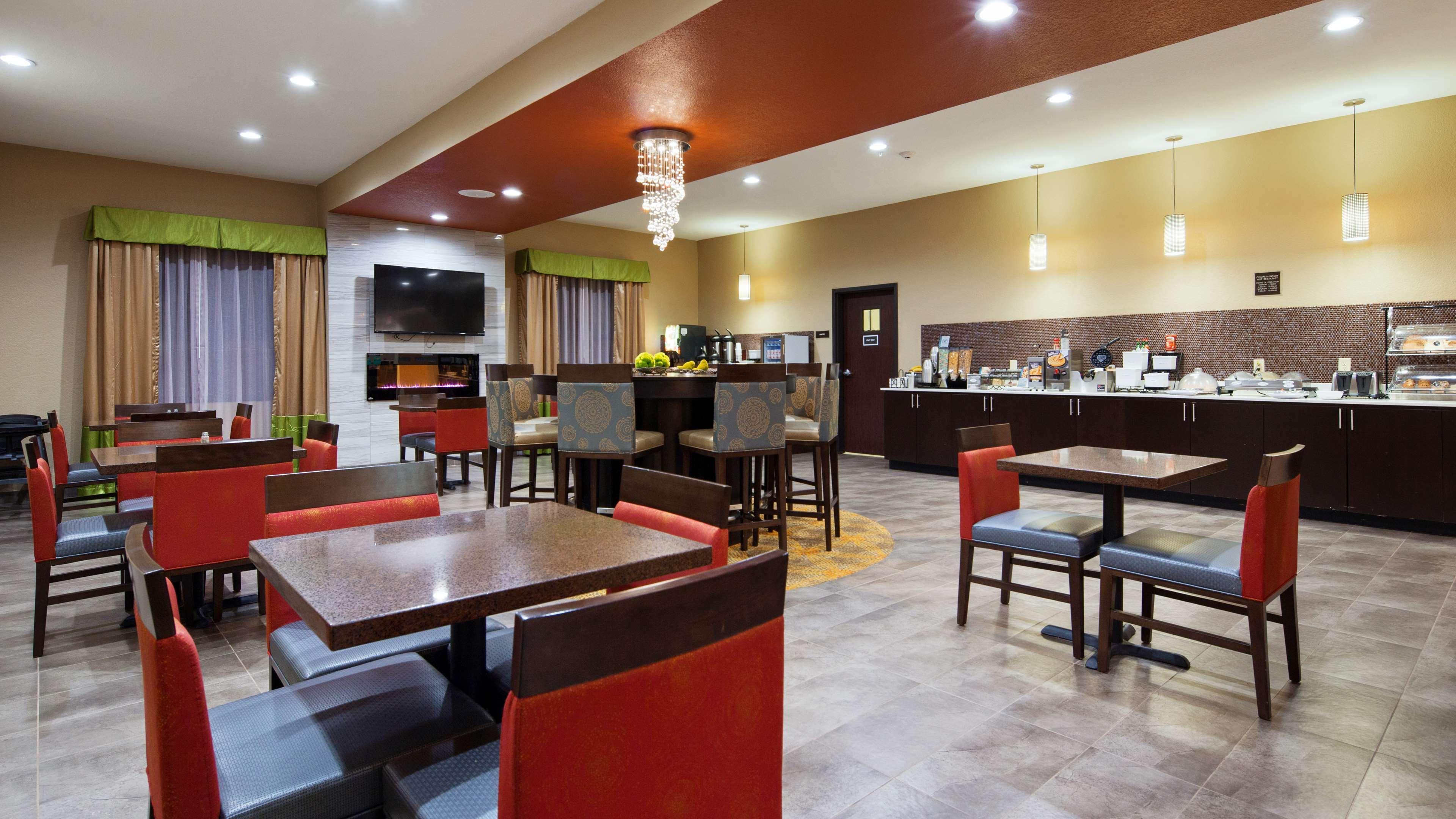 Best Western Plus Fairview Inn & Suites Exterior foto